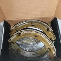 RIDEX 70B0060 Kit ganasce freni adatto per MERCEDE