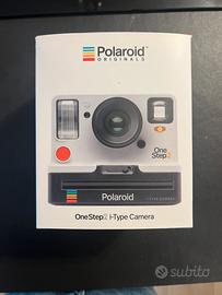 Polaroid one step 2