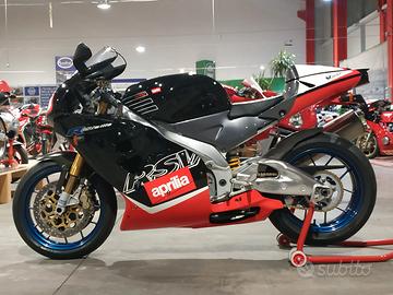 Aprilia RSV Mille R - 2000 U.K ( 1°serie )