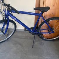 Bici marca Baci Perugina