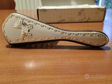 Spazzola capelli per neonati 