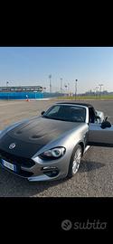 Fiat 124 Spider Lusso
