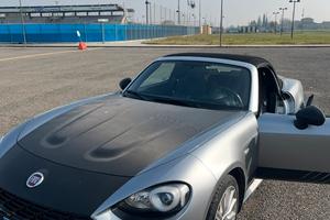 Fiat 124 Spider Lusso