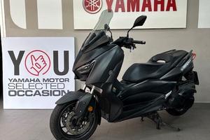 Yamaha X-Max 400