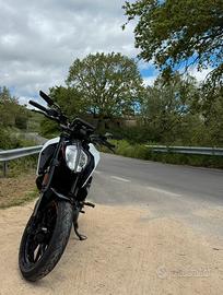 Ktm Duke 390 2023