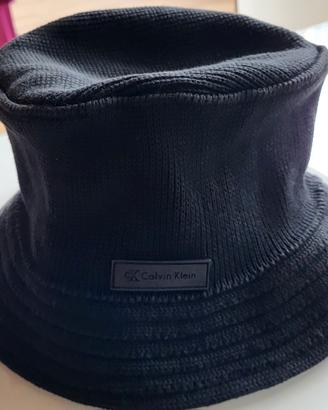 Cappello cloche Calvin Klein nero tg M