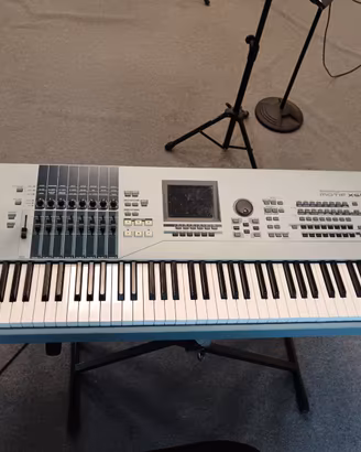 Yamaha Motif XS8