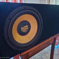 SUB WOOFER AUDIO SISTEM IN CASSA REFLEX