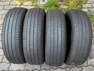 Gomme estive Michelin 215 65 17