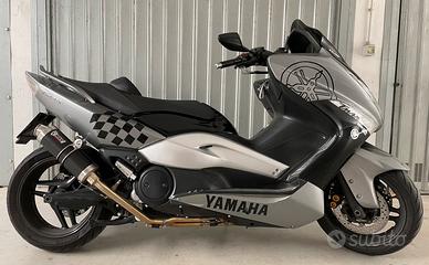 Tmax t-max t max 24000 km anno 2011