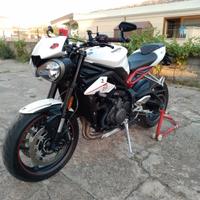 Triumph Street Triple 765-R - 2018