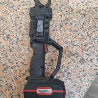 Forbice a batteria