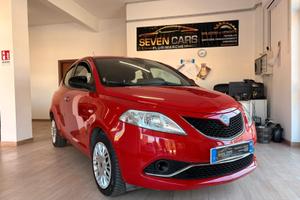 Lancia Ypsilon 1.2 69 CV 5 porte GPL Ecochic Gold