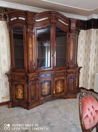 soggiorno con tavolo e 6 sedie in legno massello