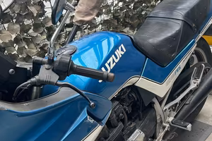 Moto SUZUKI  Buone condizioni batteria da cambiare