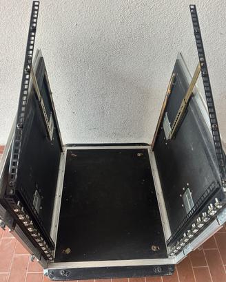 Flightcase Proel 12U rack 19" con portamixer