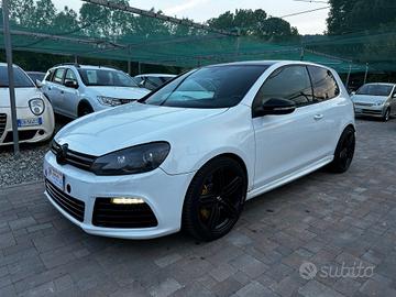 Volkswagen Golf R 2.0 TSI 4mot. DSG 5p. R