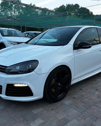 Volkswagen Golf R 2.0 TSI 4mot. DSG 5p. R