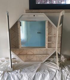 specchio contenitore