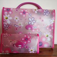 Valigetta e astuccio rosa