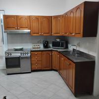 Cucina artigianale in noce