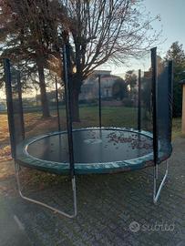 trampolino elastico da esterno 