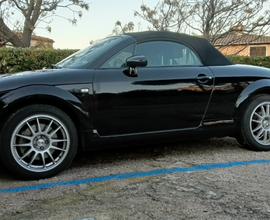 Audi TT 225 Roadster