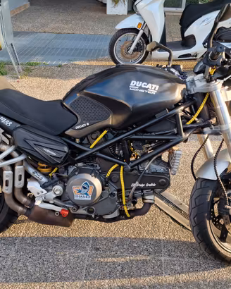 ducati monster s2r 800 valuto permuta con scooter