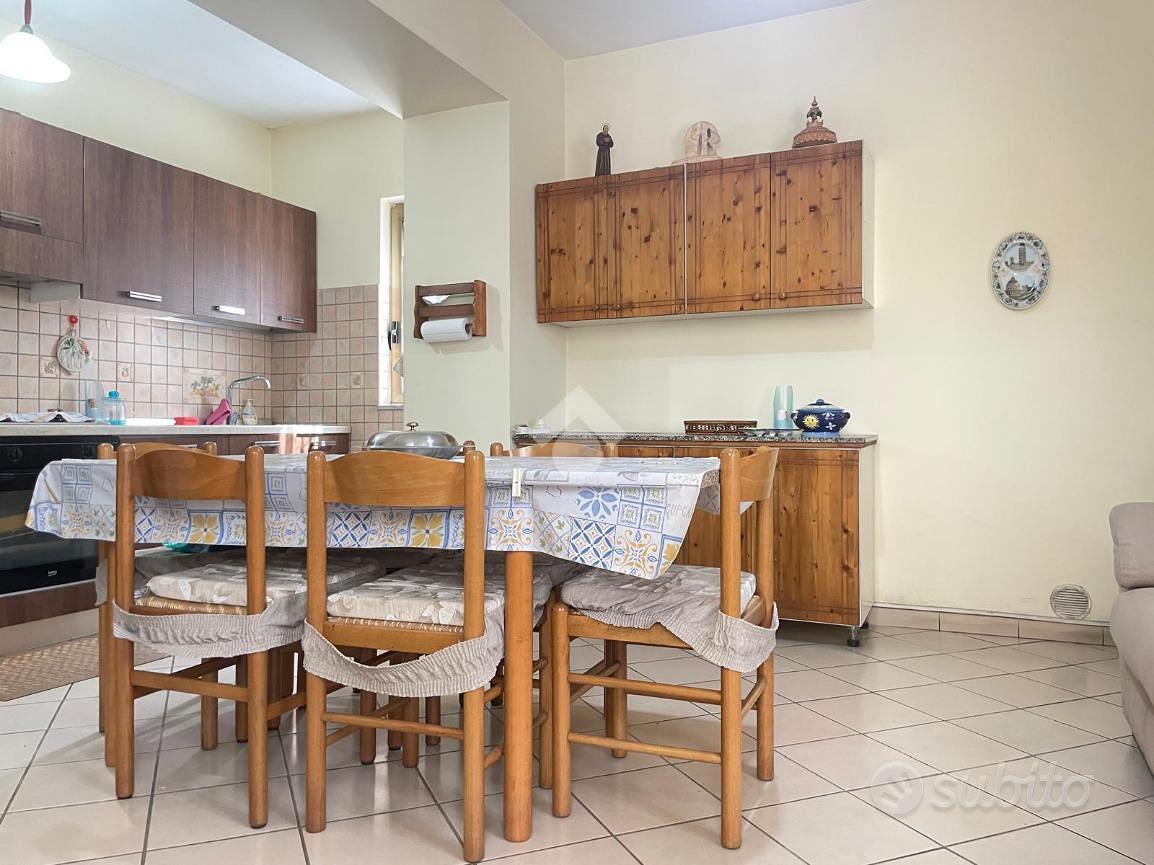 Casa – BN - Vista 3