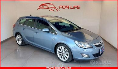 OPEL Astra Station Wagon 1.7 CDTI Cosmo (BIXENO+