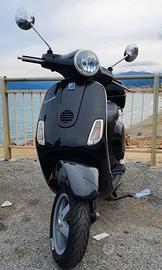 Vespa LX 150