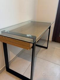 Scrivania in vetro e metallo Deghi