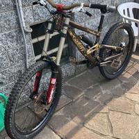 Scott voltage fr 20 / bici da downhill