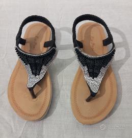 Sandali infradito donna neri e beghe poco usati