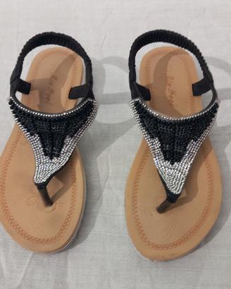 Sandali infradito donna neri e beghe poco usati