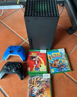 Xbox series x + 2 joypad+ 3 giochi