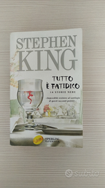 Tutto è fatidico. 14 storie nere.: libro di Stephen King