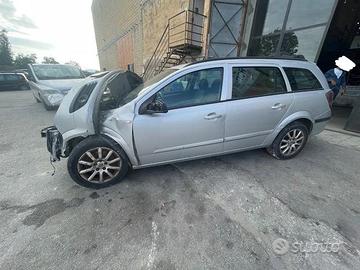 Ricambi Opel Astra SW 1.9 CDTI 120cv del 2007