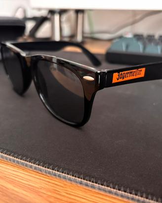 Occhiali da sole della Jägermeister