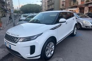Macchina Range rover 