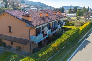 3 LOCALI A TORRI DEL BENACO