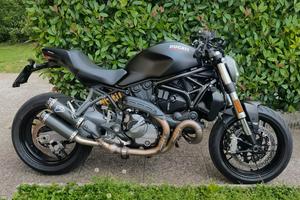 Ducati MONSTER 821 SOLO 2.200Km!!!!