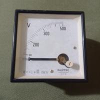  Voltmetro Carlo Gavazzi