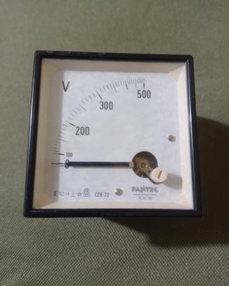  Voltmetro Carlo Gavazzi