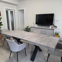 Tavolo allungabile con poltroncine sfoderabili