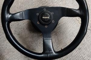 Volante Sportivo MOMO Vintage (Anni '80/'90)+Mozzo