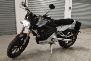 Super Soco TC Max - 2021