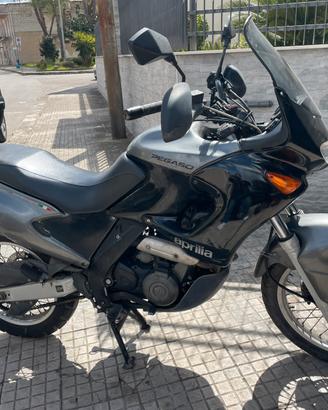 Moto aprilia pegaso 650 ie