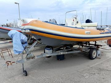 GOMMONE 4,60 m + CARRELLO LB 🚤