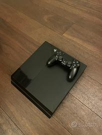 Playstation 4 Fat e controller(trattabile)